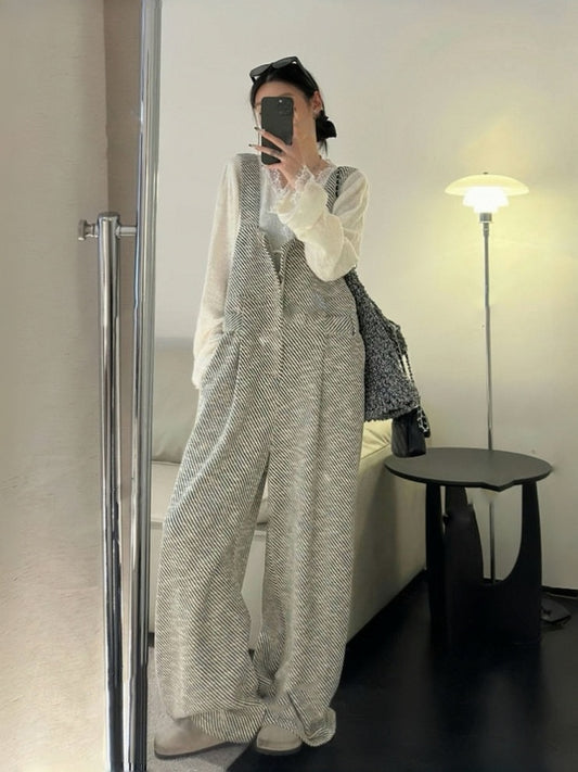 Monotone Stripe Pattern Overalls X3024