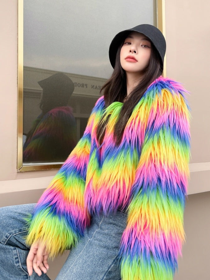 仿彩虹短版外套 X2635
