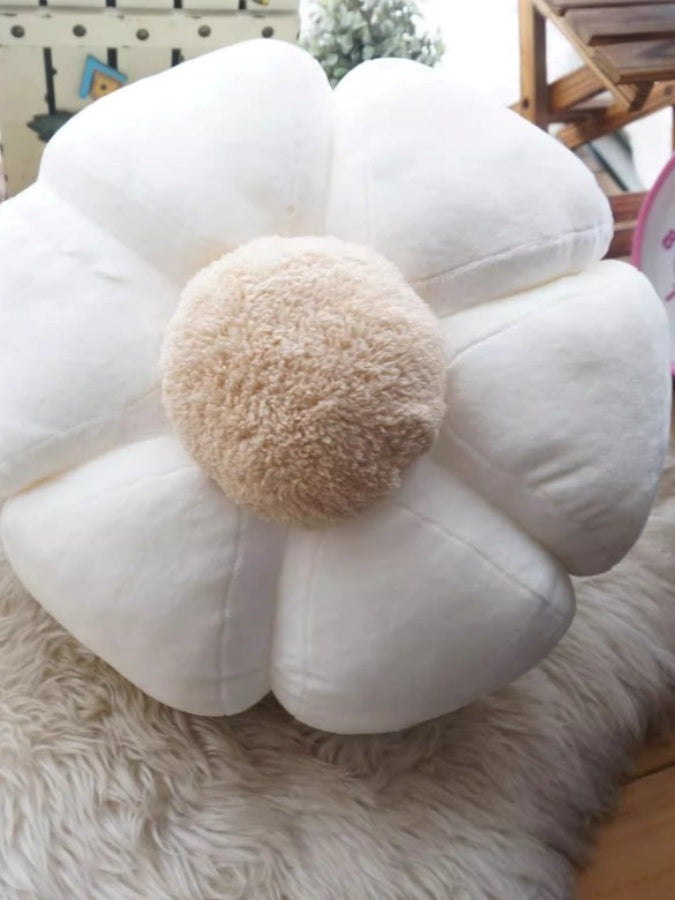 Garlic motif cushion X2592