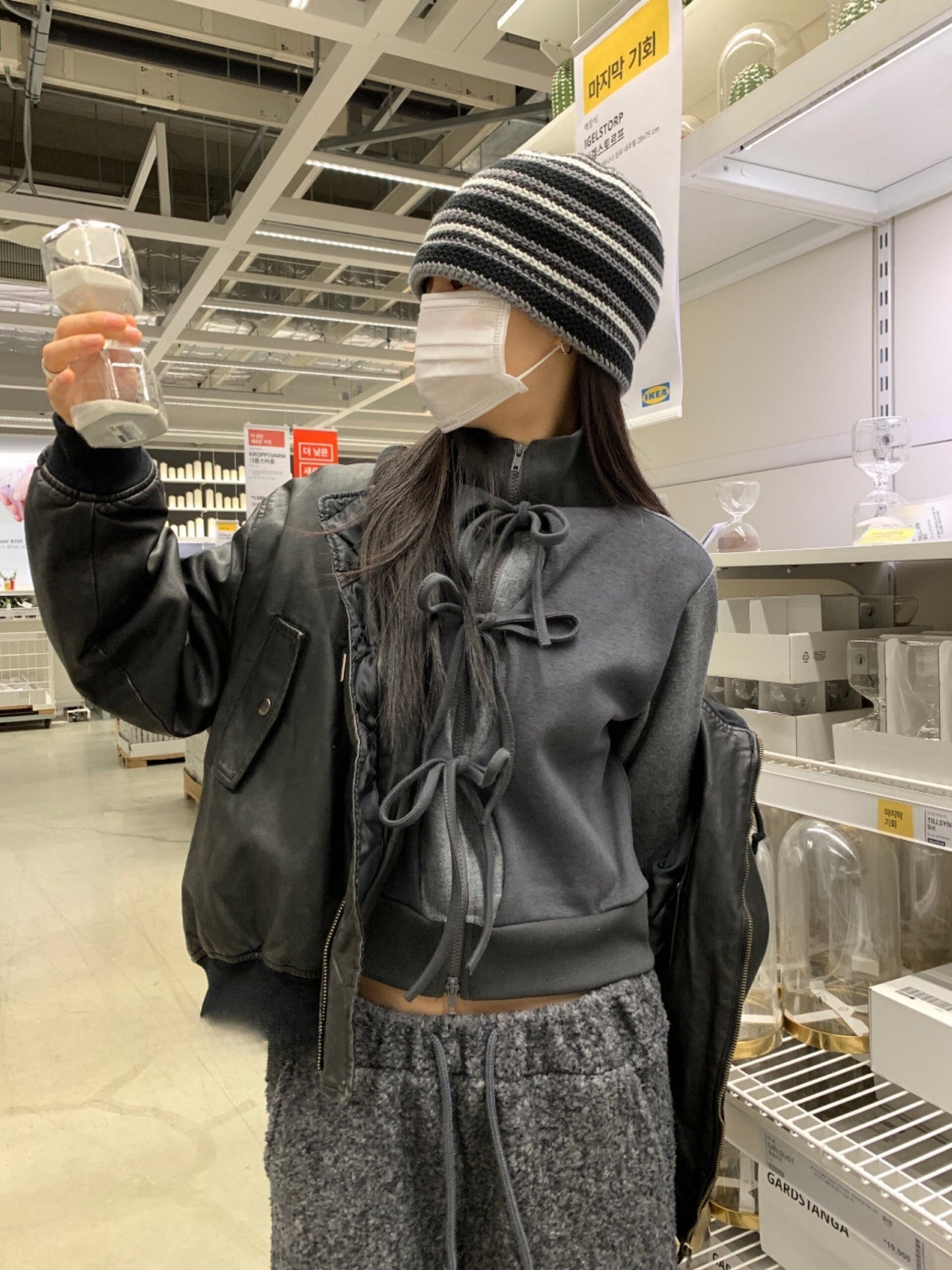 高領緞帶細部拉鍊運動衫 X3121