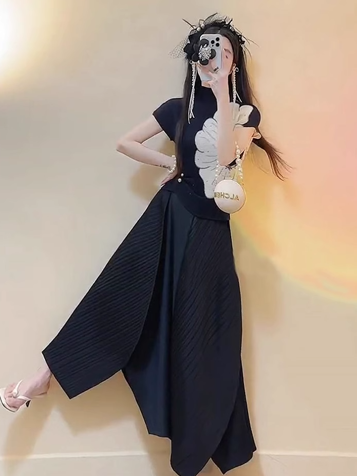 Solid Pleated Midi Skirt X3280