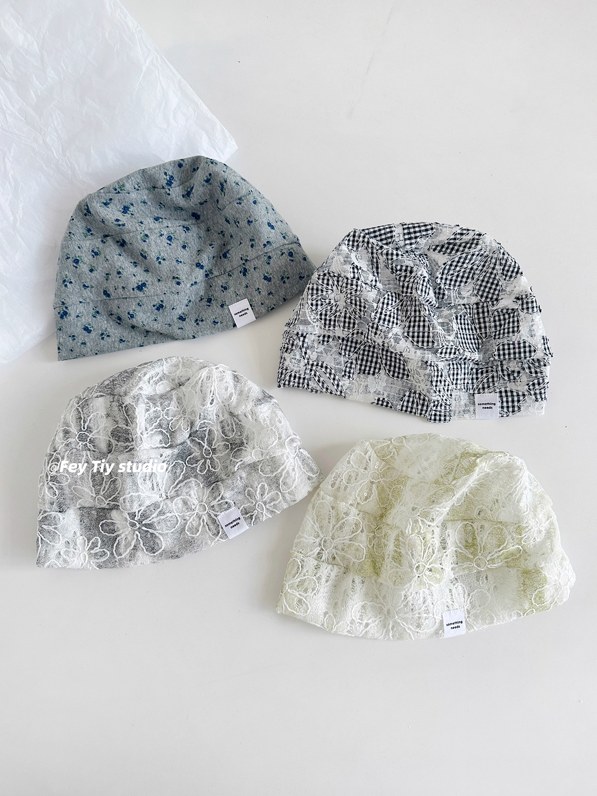 Gradient Lace Embroidered Floral Beanie X3319
