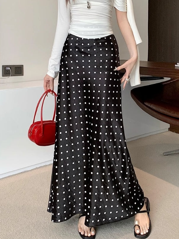 French Polka Dot Satin Skirt X3218