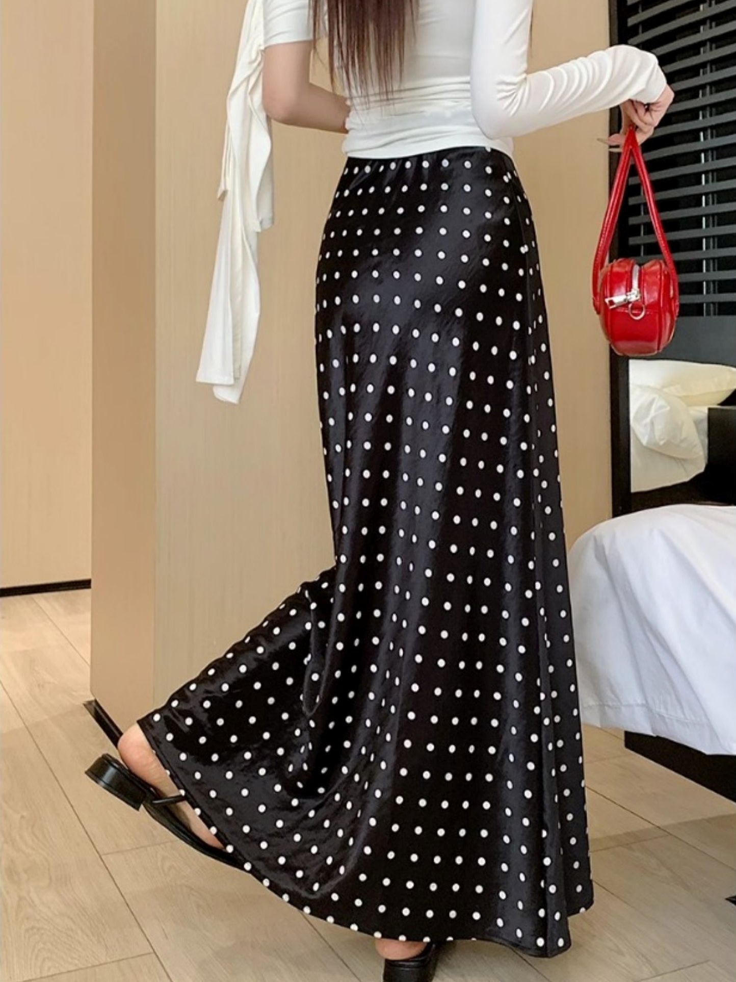 French Polka Dot Satin Skirt X3218