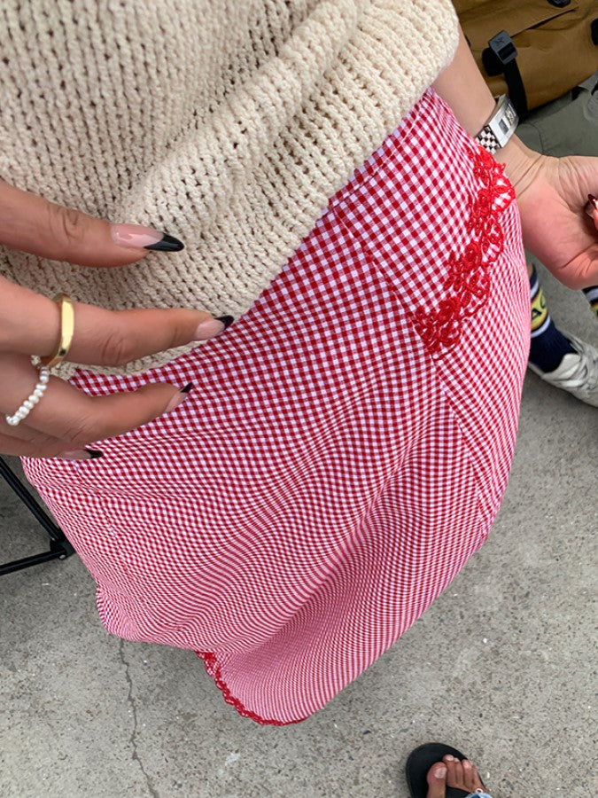 カッティング刺繍チェック柄スリムスカート X2277