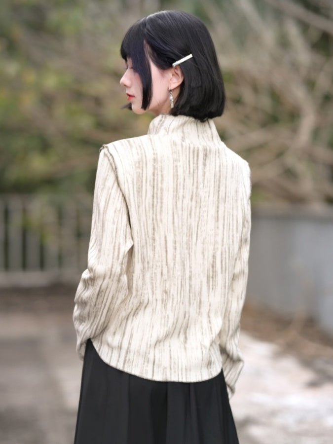 刺繡高領修身T卹 X2973