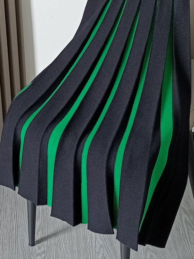 Two tone color pleated A-line skirt X1721