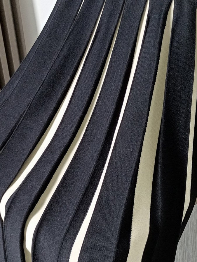 Two tone color pleated A-line skirt X1721