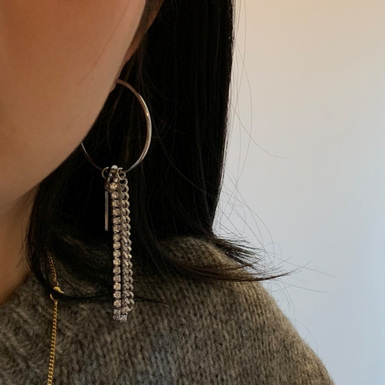 Asymmetrical chain earrings X085