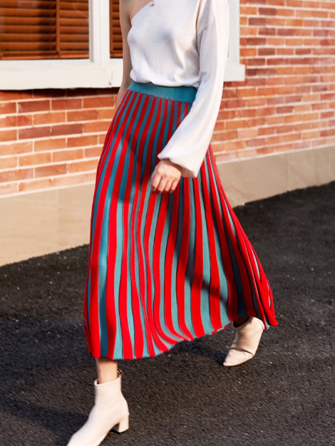 Bicolor Pleated Skirt X1998