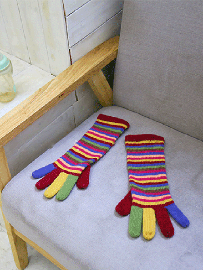 Rainbow Stripe Glove X714