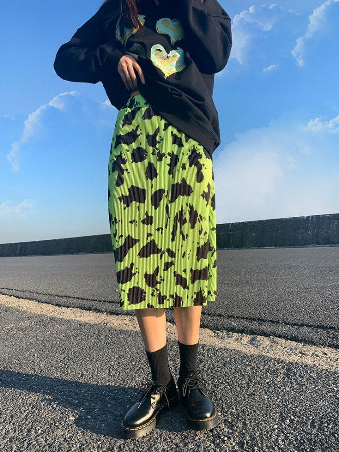 ネオングリーンミディアムプリーツスカート　X2176