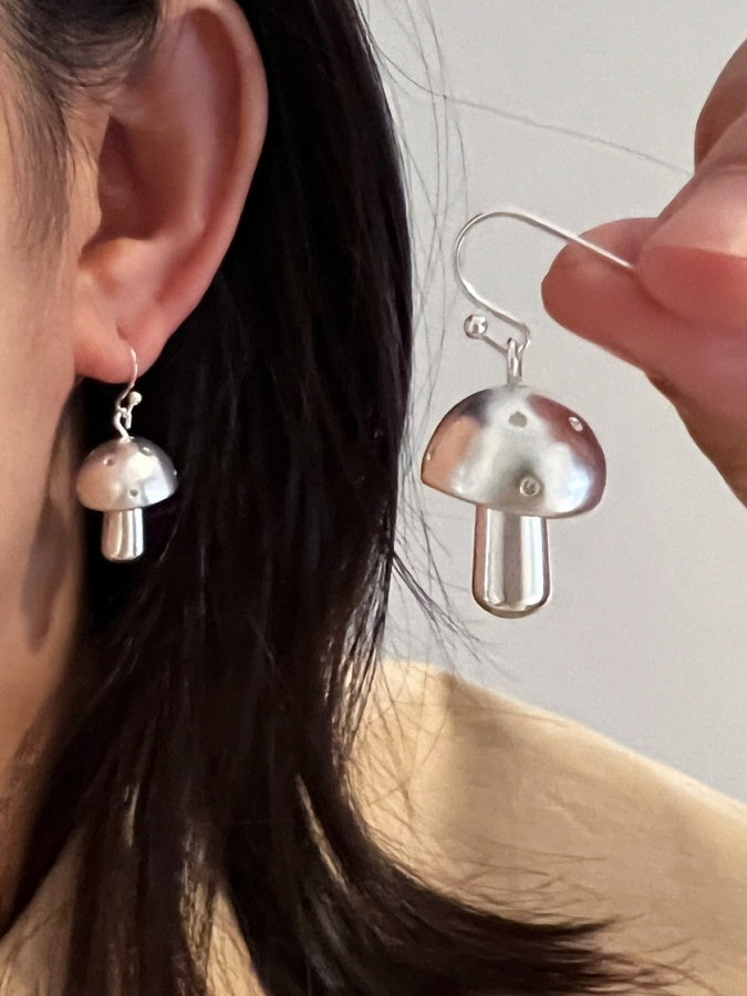 Mushroom motif earrings X2644