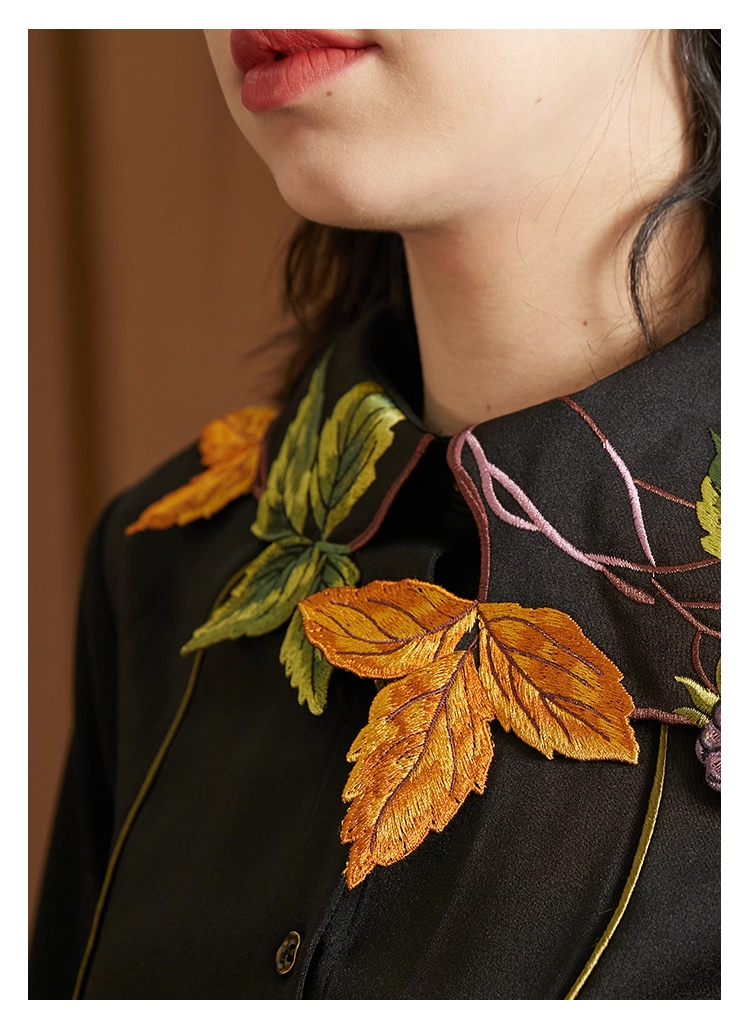 Leaf & Berry Embroidered Glossy Shirt　X3444