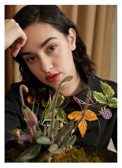 Leaf & Berry Embroidered Glossy Shirt　X3444