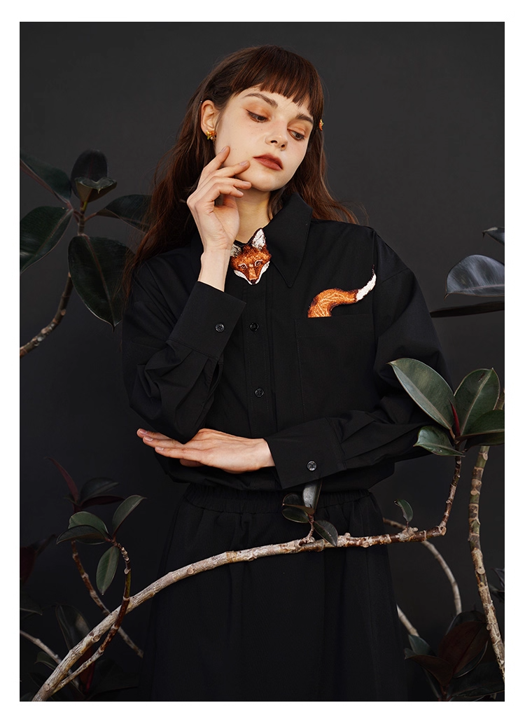 藝術刺繡男女通用襯衫 X3445