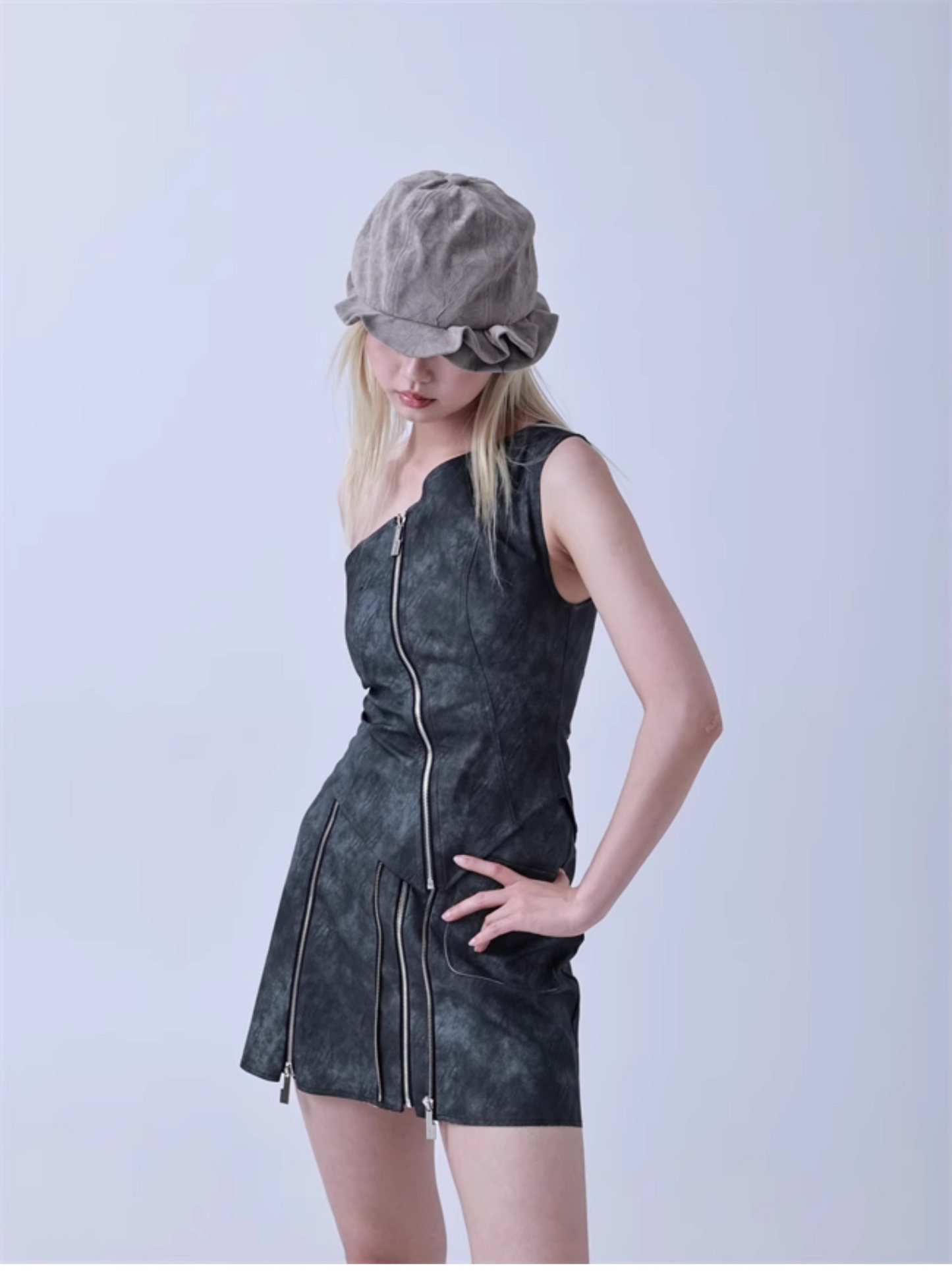 Retro Sculpted Brim Bucket Hat　X3438