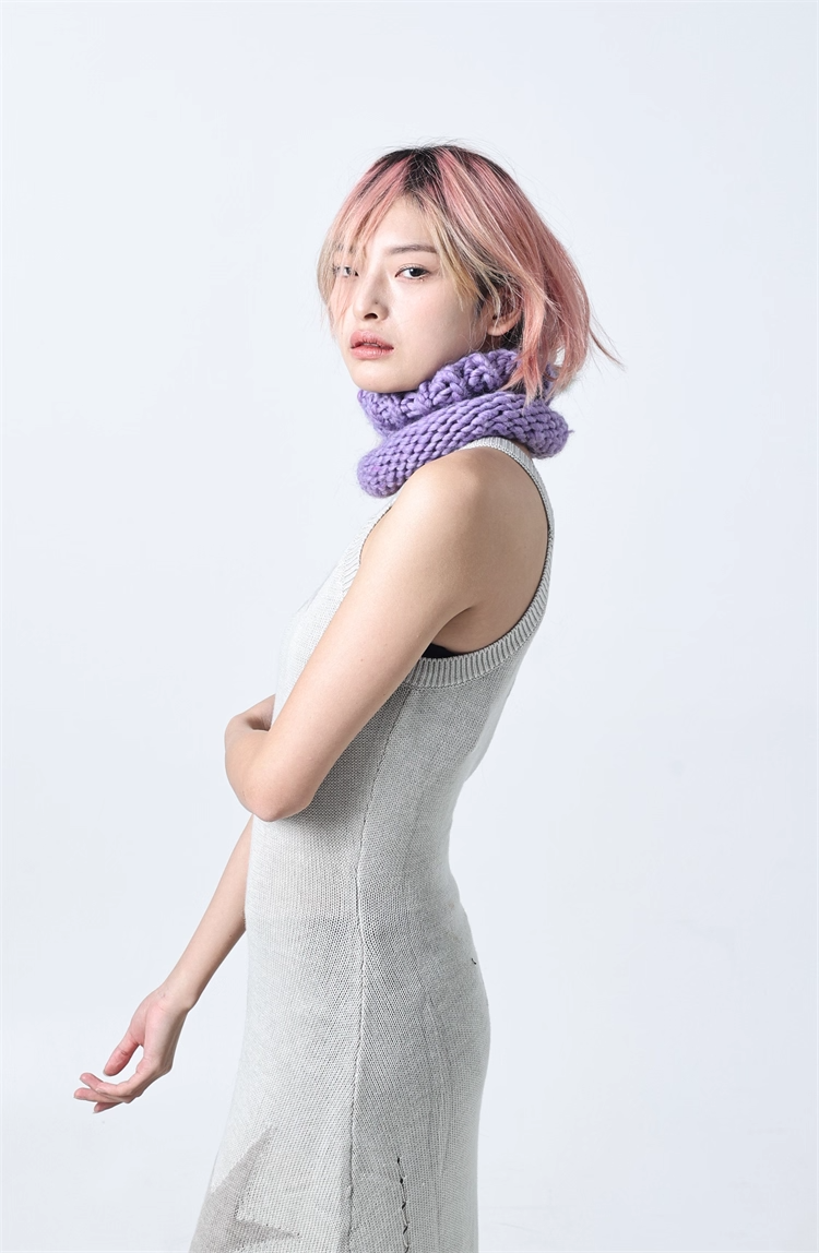 Icelandic Hand-Knitted Wool Beanie Neck Warmer　X3442