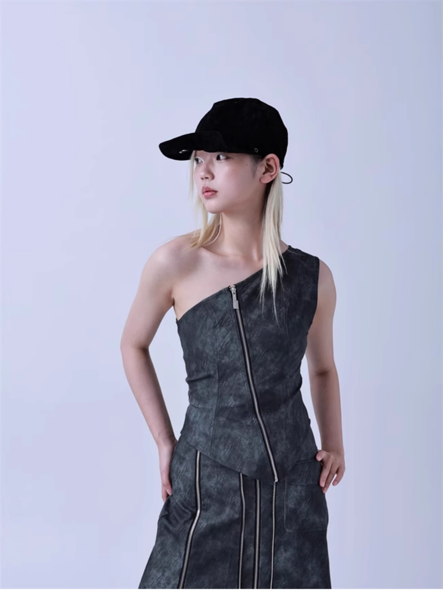 Y2K Curved-Brim Red Riding Hood Cap　X3440