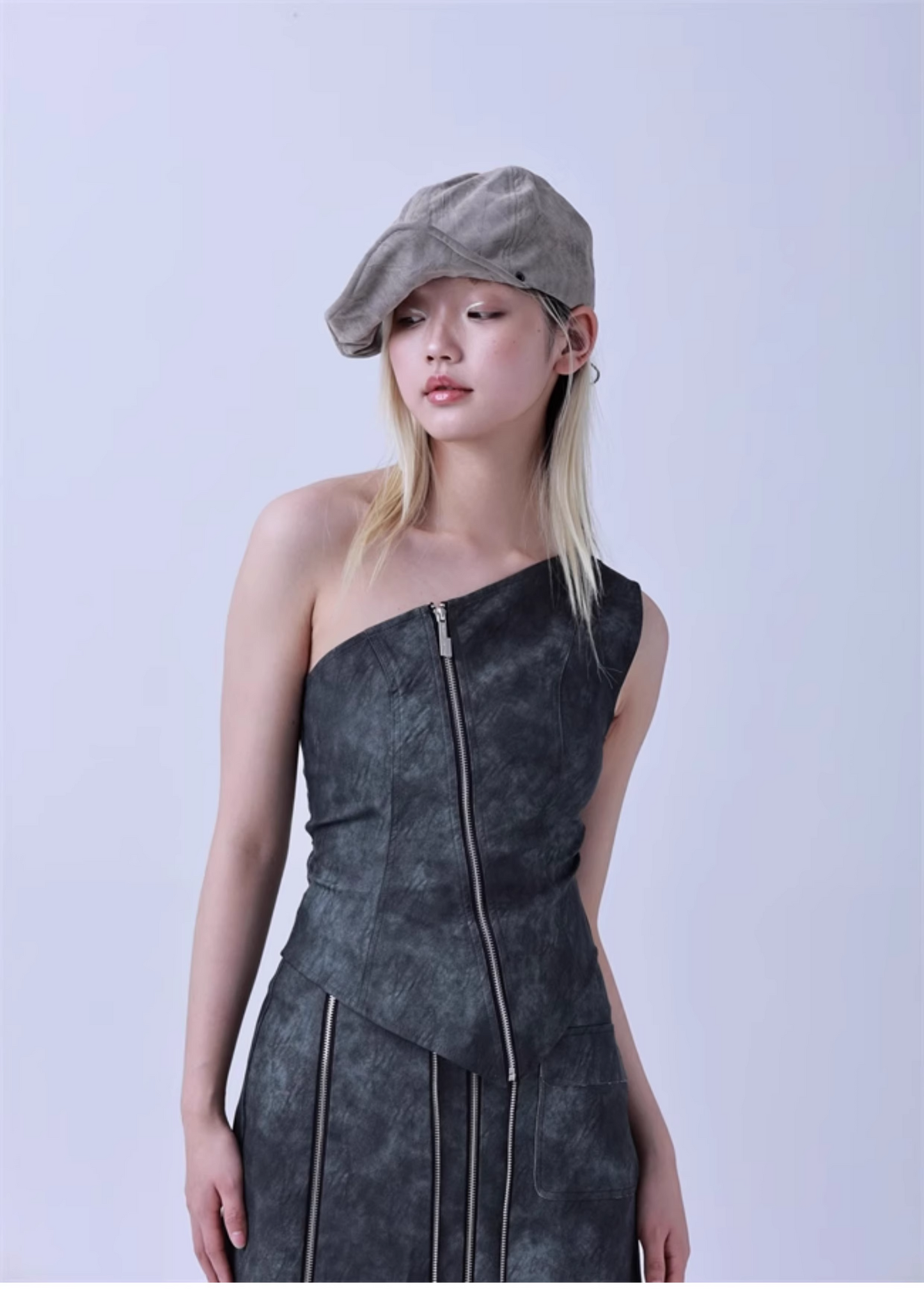 Y2K Curved-Brim Red Riding Hood Cap　X3440