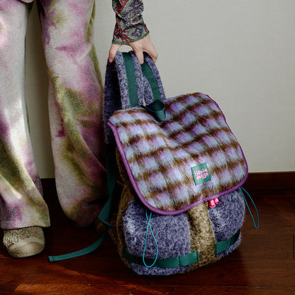 Fluffy Check Flap Backpack　X3713