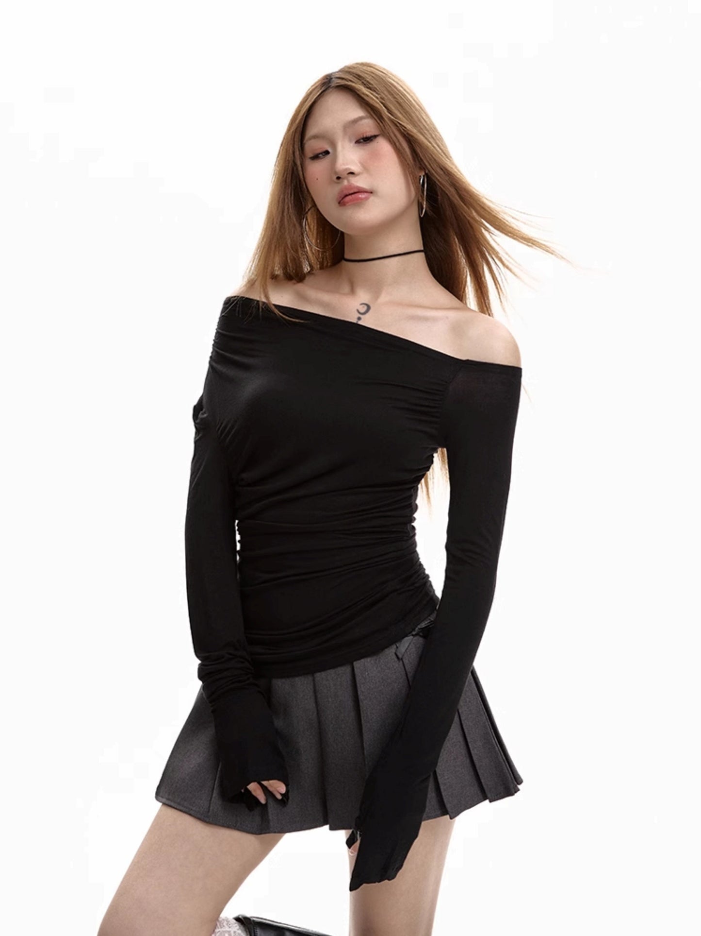 Off shoulder long sleeve T-shirt X3143