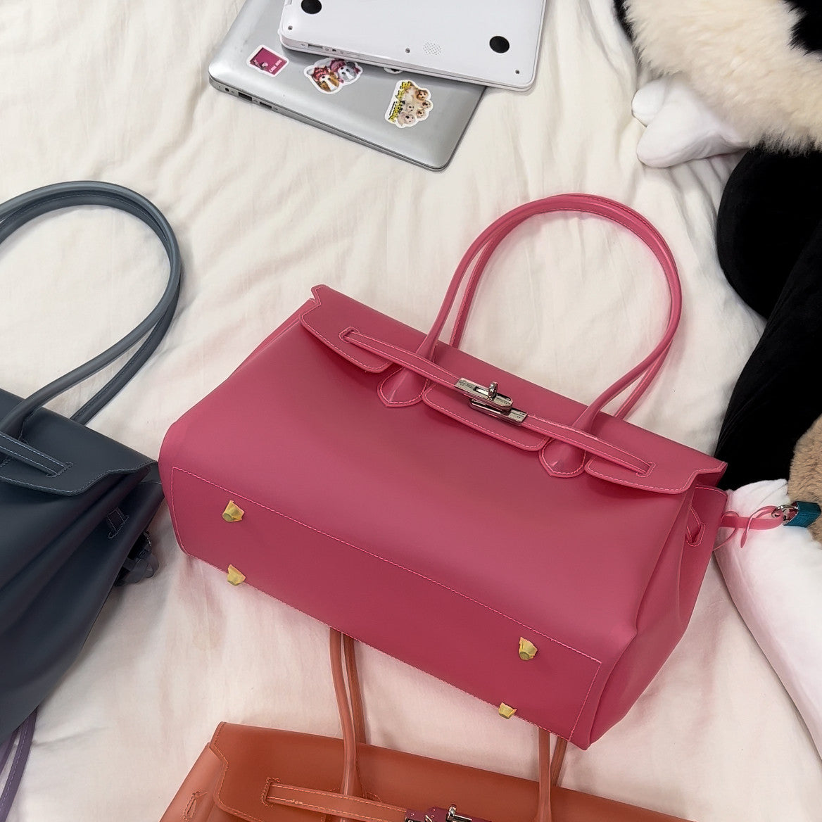 Jelly Turn-Lock Tote Bag X3560