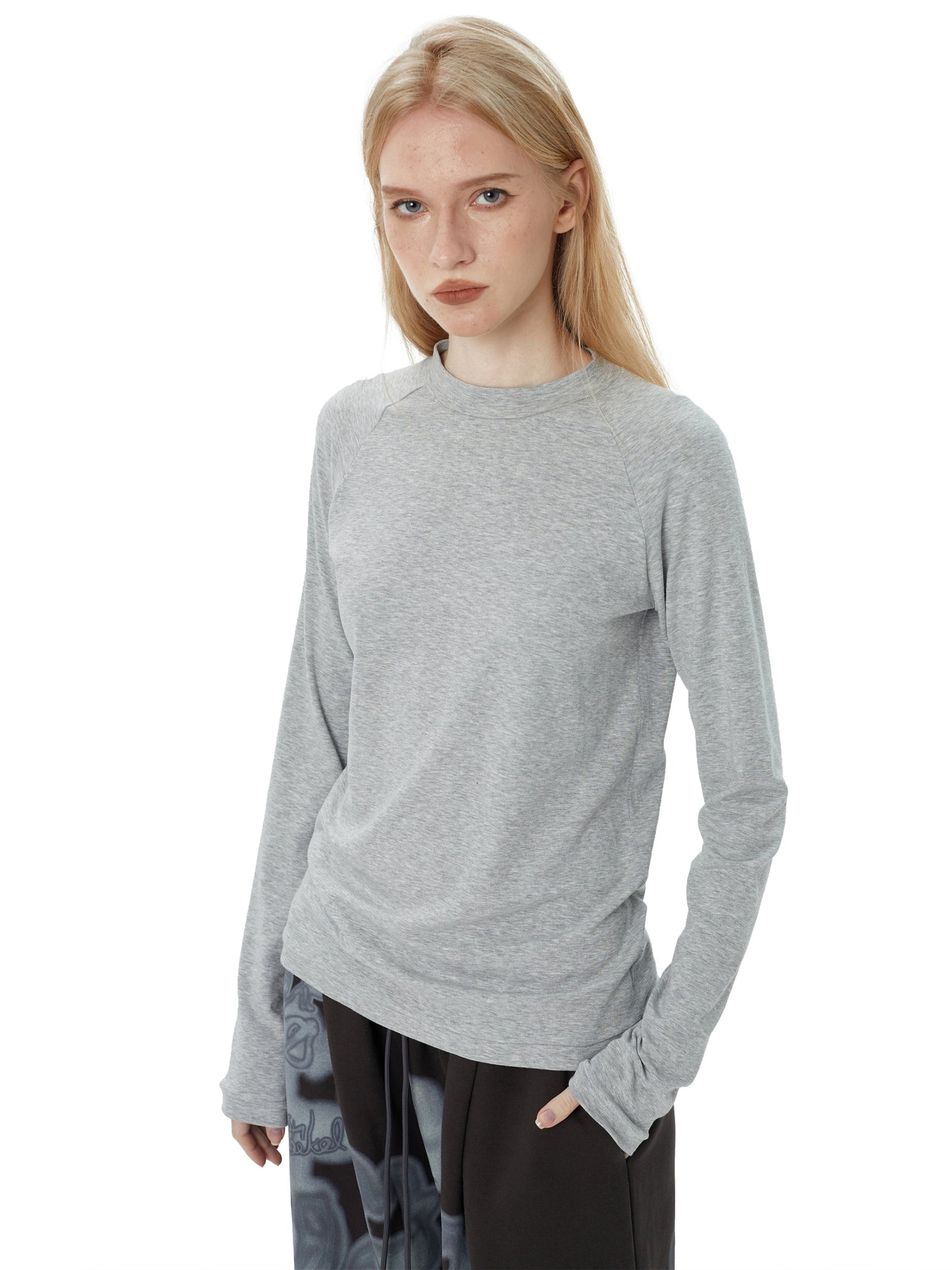 Round Neck Long-Sleeved Tops　X3177