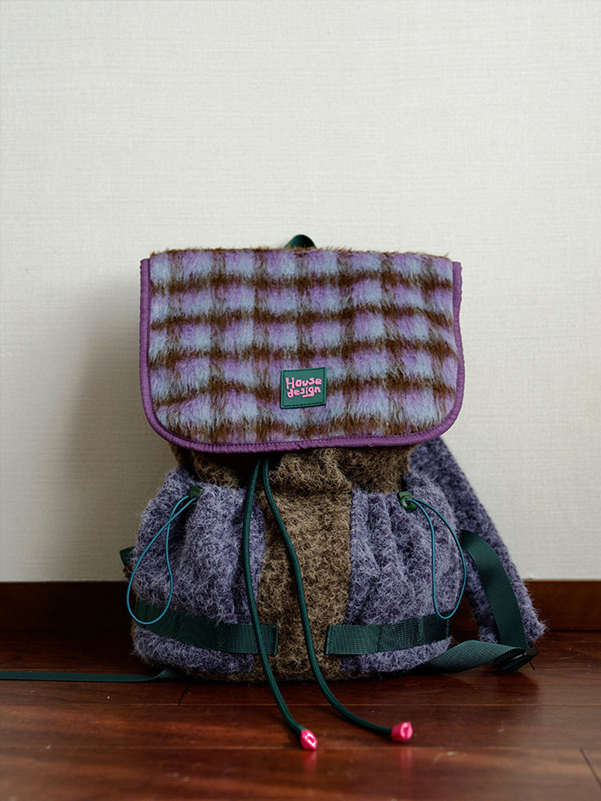 Fluffy Check Flap Backpack　X3713
