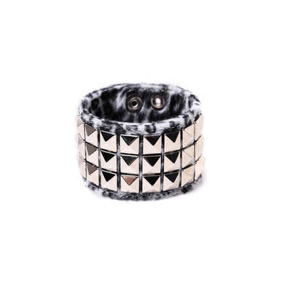 Leopard Fur Studded Wristband　X3692
