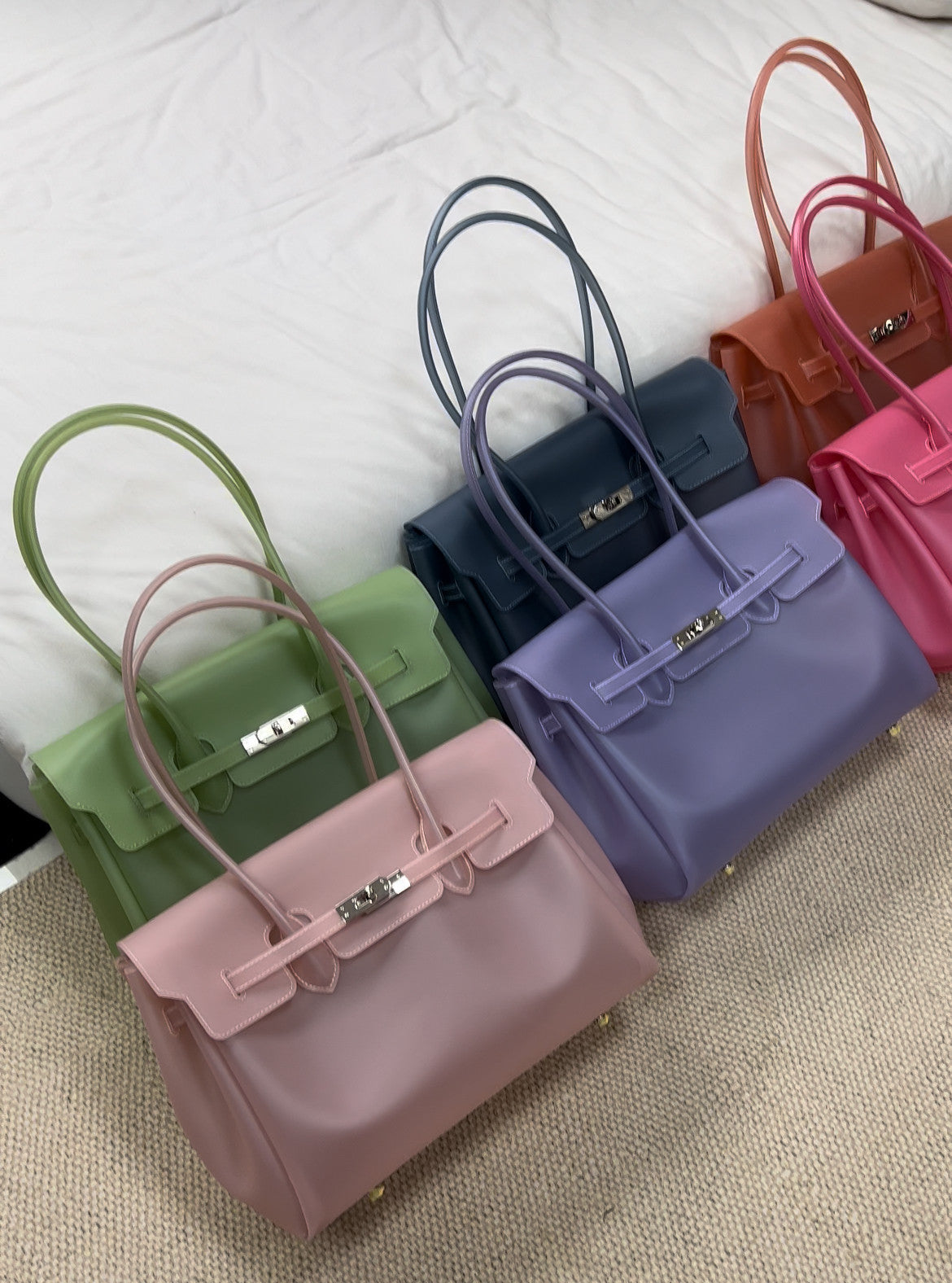 Jelly Turn-Lock Tote Bag X3560