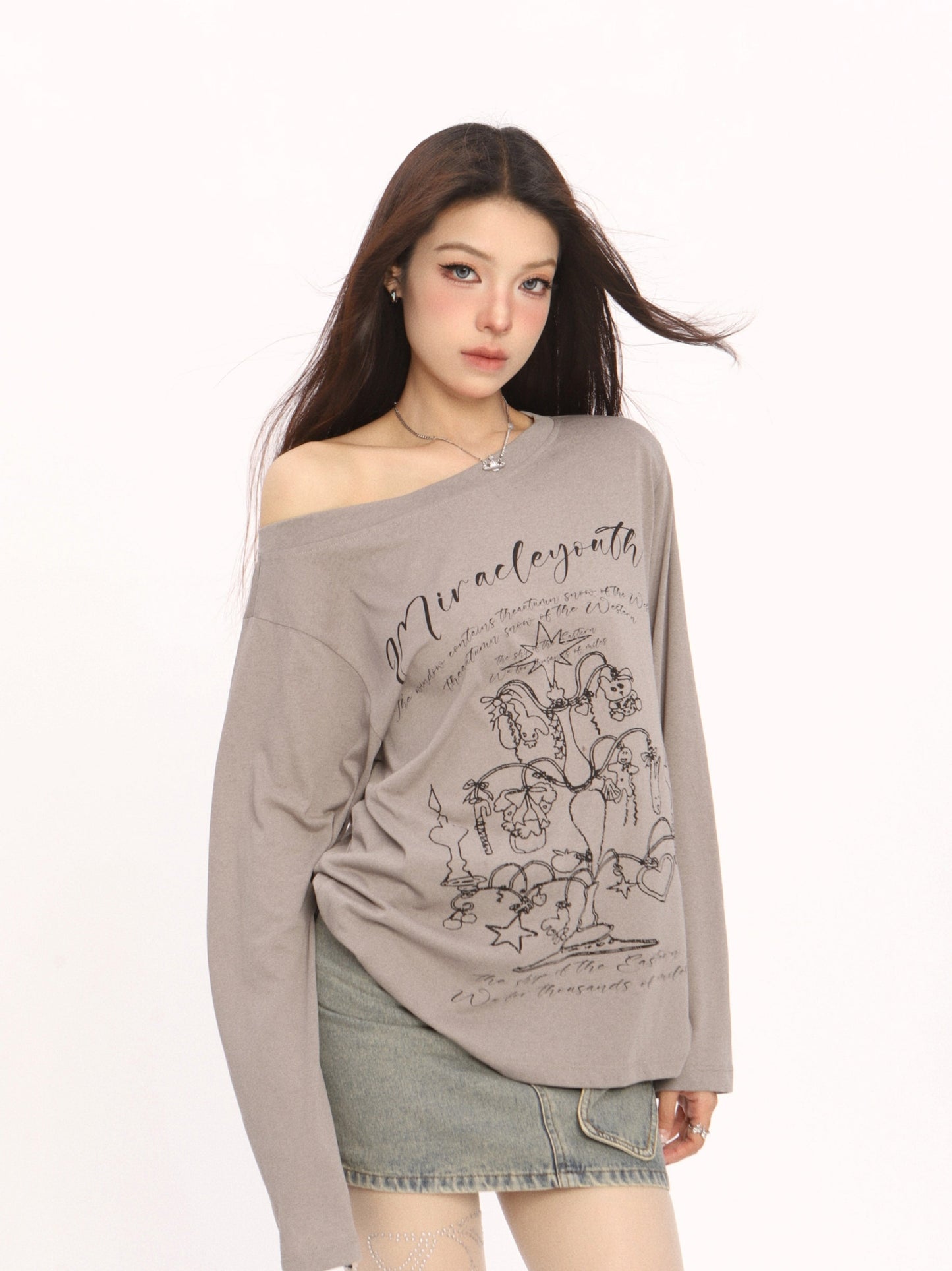 Graffiti off-the-shoulder T-shirt X3105