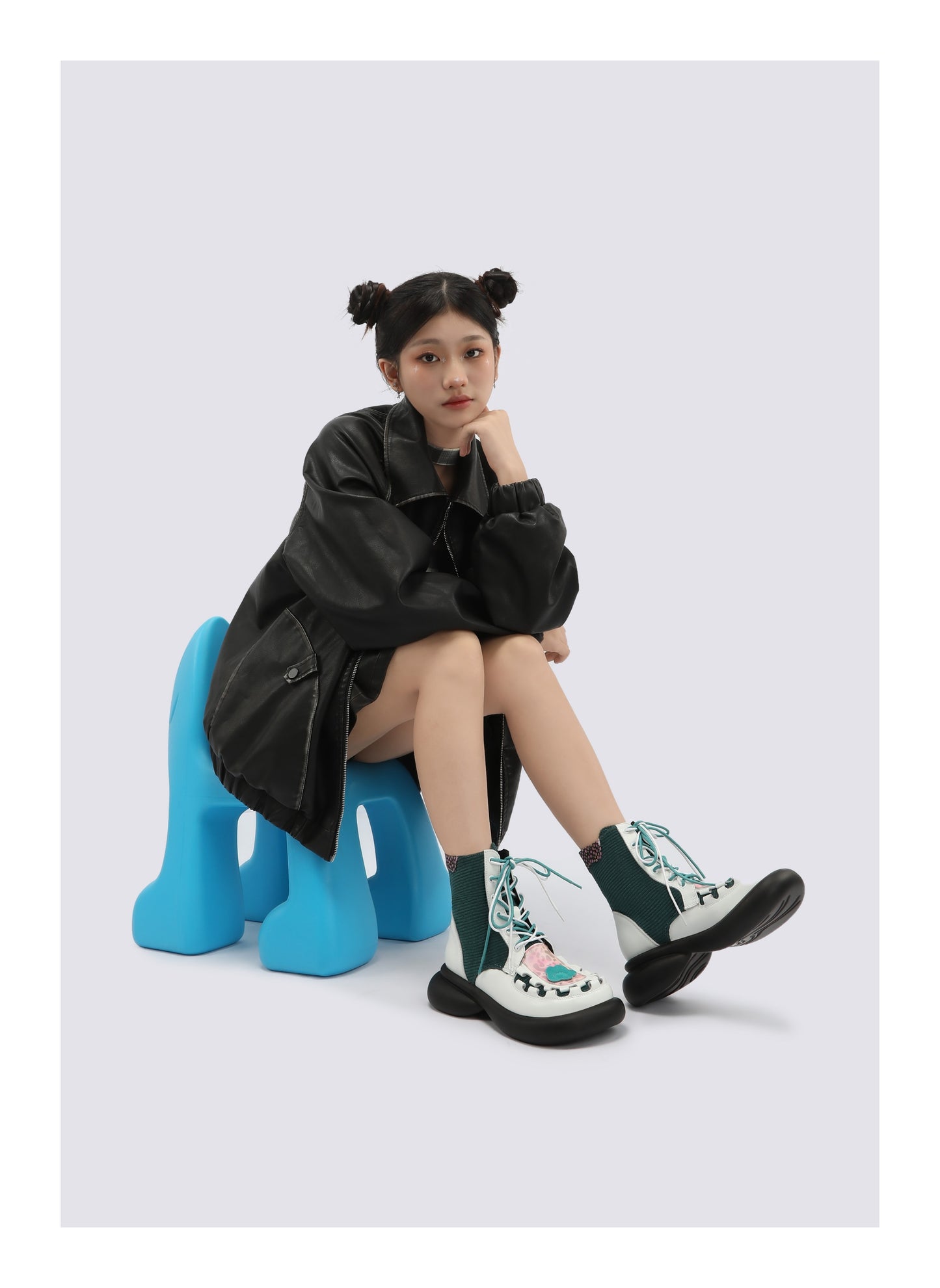 Colorblock Chunky Platform Lace-Up Mid Boots　X3483