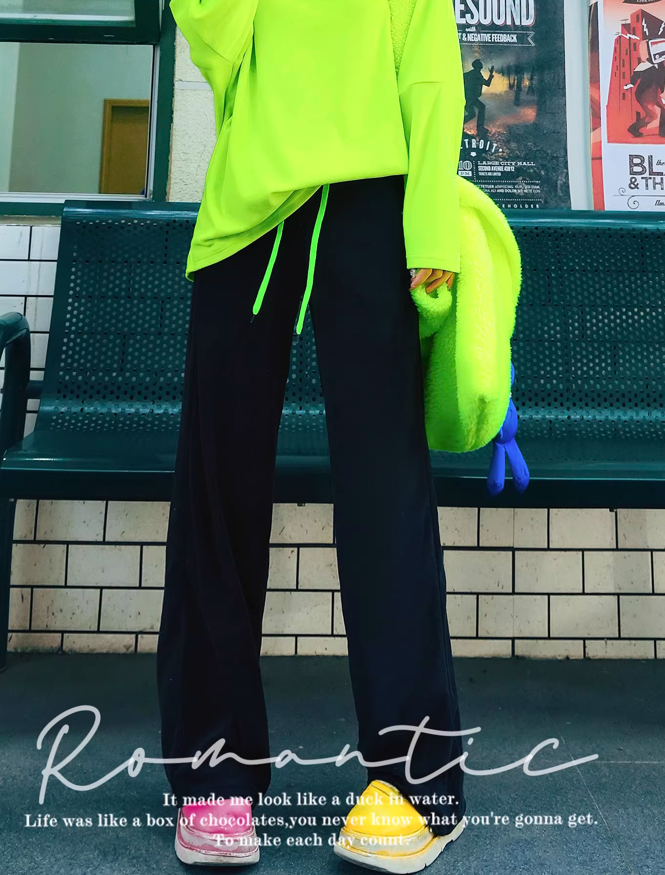 Color Straight Fleece-Lined Letter Patch Sweatpants　X3510