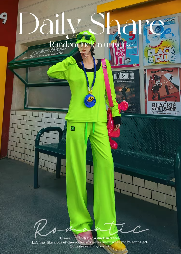 Neon Color Fleece-Lined Oversized T-Shirt　X3514