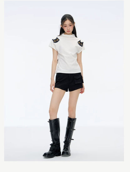 Black Cat Embroidery Small High Neck Short Sleeve T-Shirt X3591
