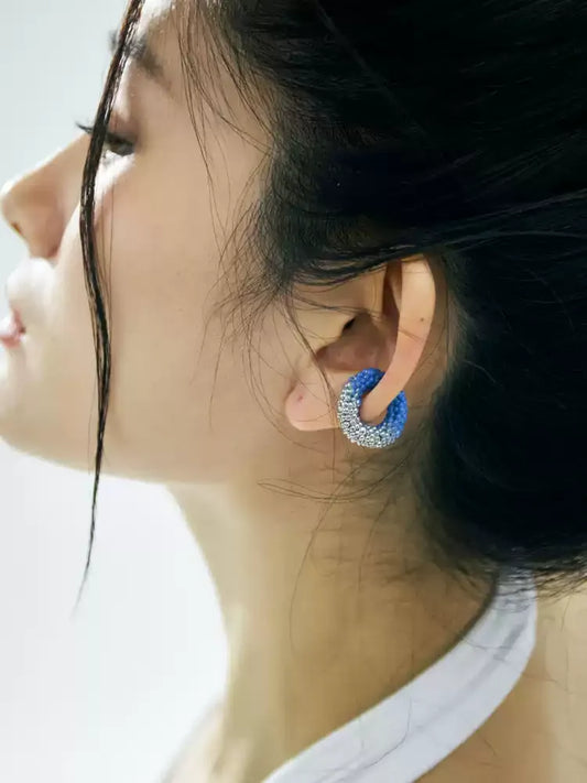 Gradient Beaded Ear Cuff X3588
