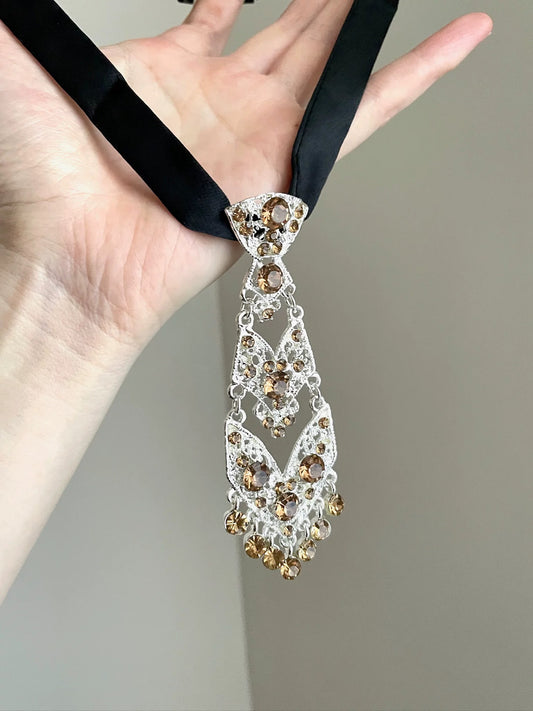 Rhinestone Necktie Necklace　X3632