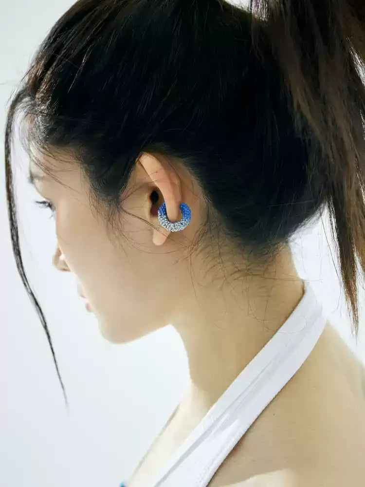 Gradient Beaded Ear Cuff X3588